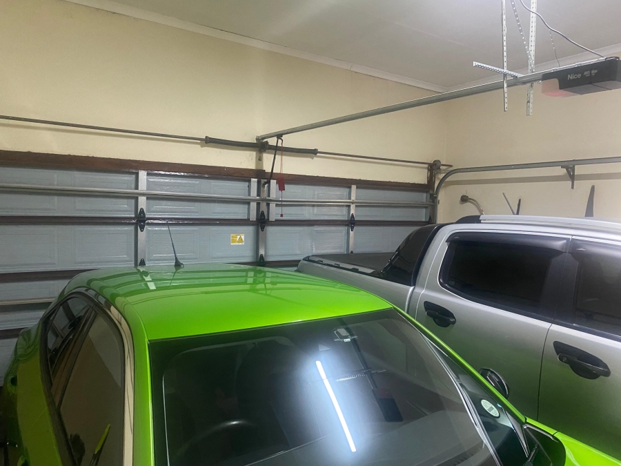 3 Bedroom Property for Sale in Waterval East North West